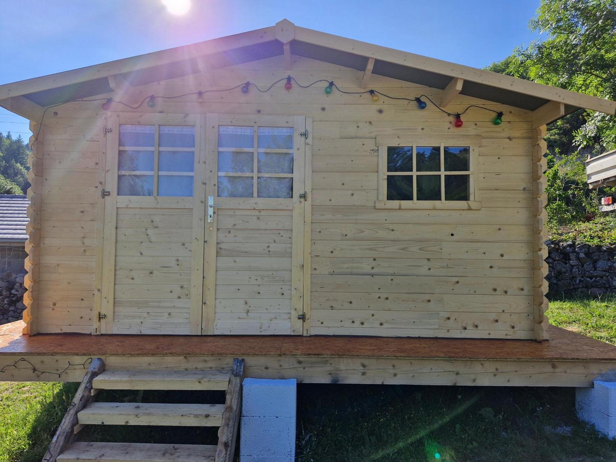 La Cabane Des Lucioles Saint-Julien-Boutieres Esterno foto
